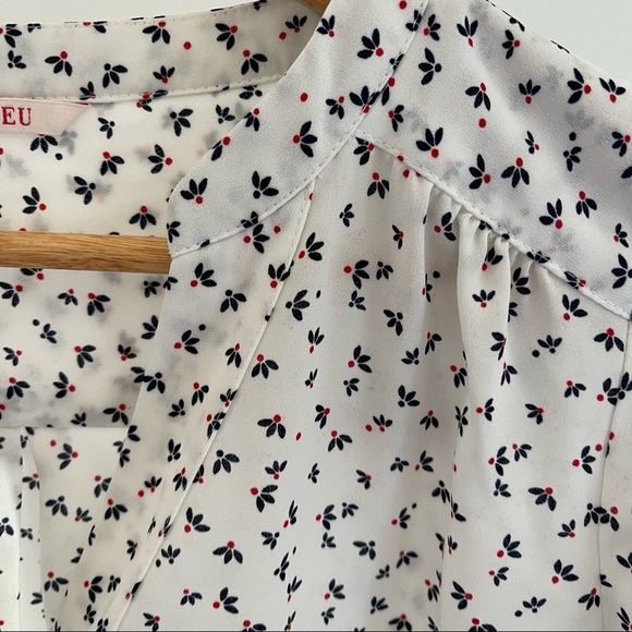 Dressed button down shirt - Picture 3 of 6